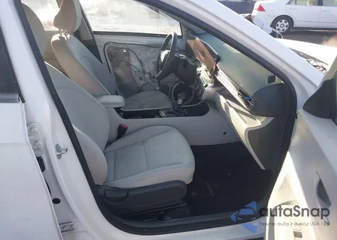 2024 Hyundai Kona Se z USA, uszkodzony, nr VIN KM8HACAB1RU076975